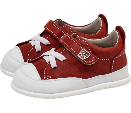 Sporty og komfortabel borrelåssko – Modell PF166-6